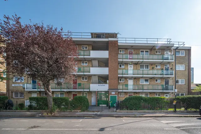London, SE8, photo 1
