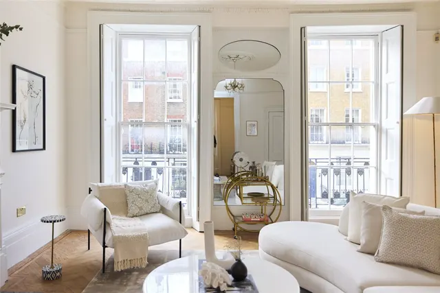 Photo 2 — Albion Street, London, W2