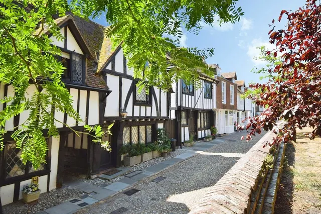 Church Square, Rye, East Sussex, TN31, photo 1