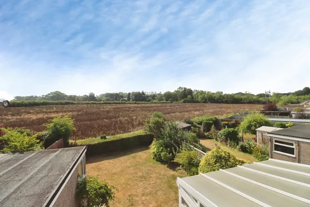 St. Annes Drive, Coalpit Heath, BS36, photo 2
