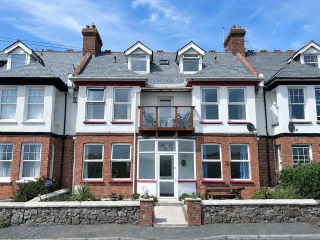 Flexbury Park Road, Bude, EX23, photo 1