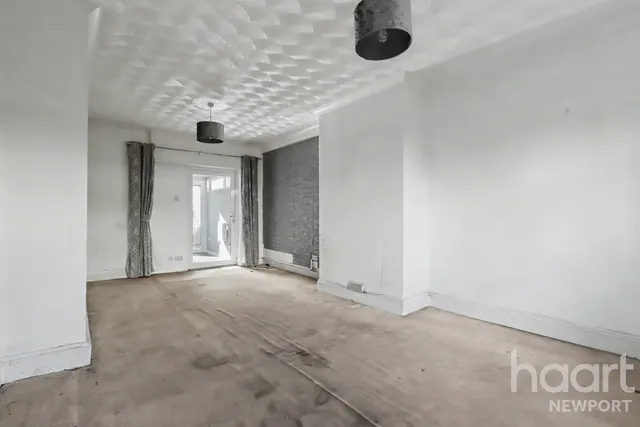 Graig Park Villas, Newport, NP20, photo 2