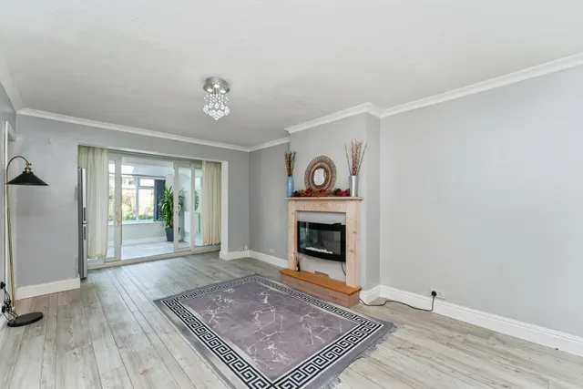 Ellesmere Avenue, Chester, CH2, photo 3