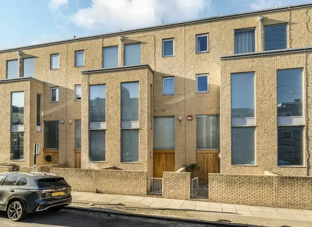 Ilminster Gardens, Clapham Junction, SW11, photo 1
