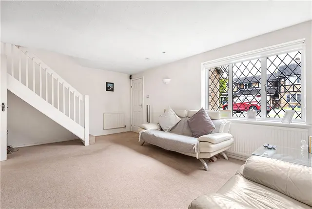 Tinsey Close, Egham, TW20, photo 2