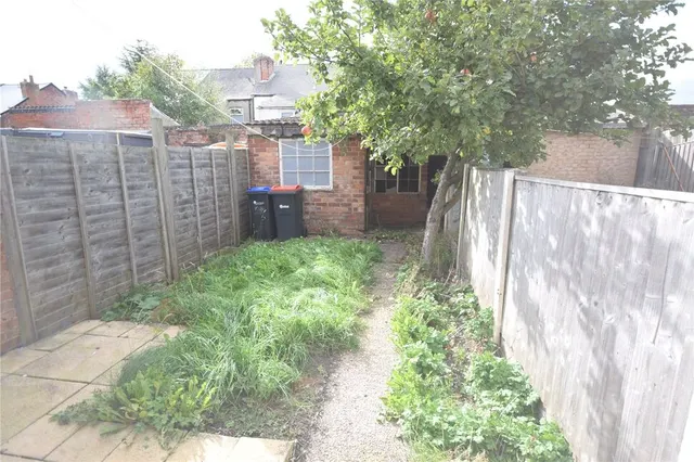 Fox Street, Kirkby-in-Ashfield, NG17, photo 2