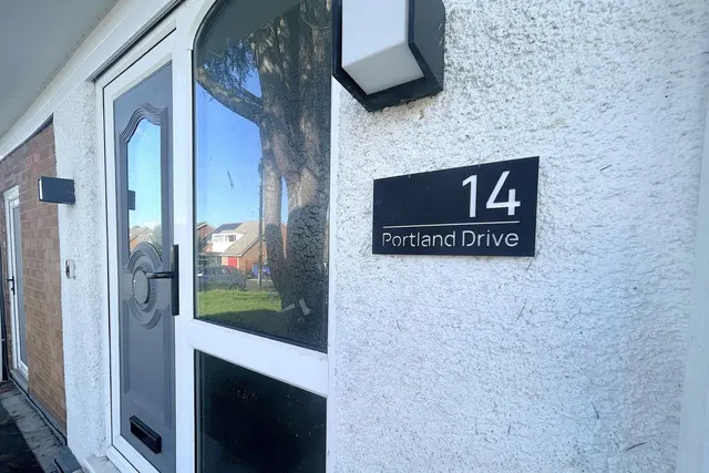 Portland Drive, Pedmore, photo 3