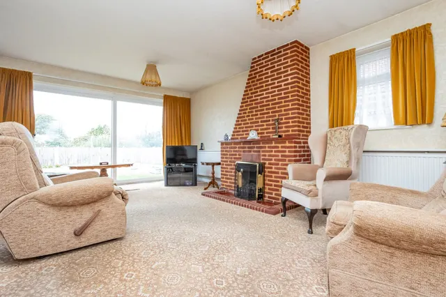 Queen Berthas Avenue, Birchington, CT7, photo 2