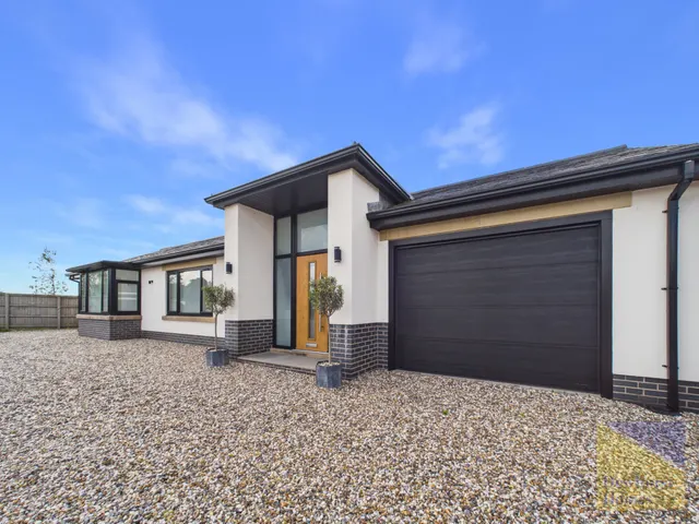 Preston Road, Longridge, PR3, photo 1