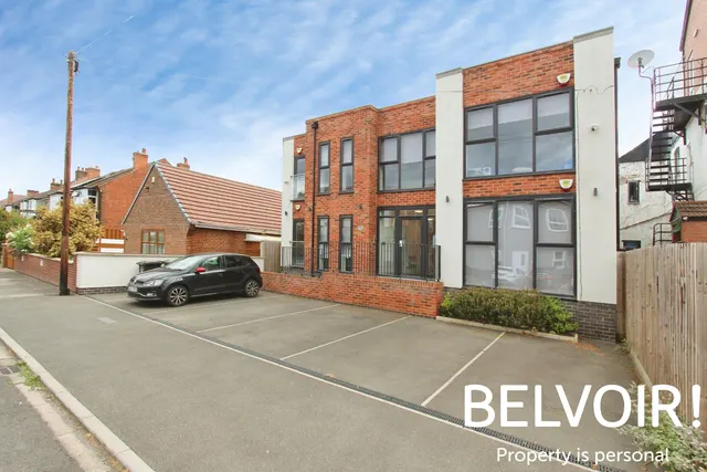 Lily Grove, Beeston, NG9, photo 1