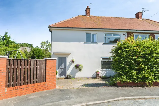 Lawson Road, Lytham St. Annes, FY8, photo 1