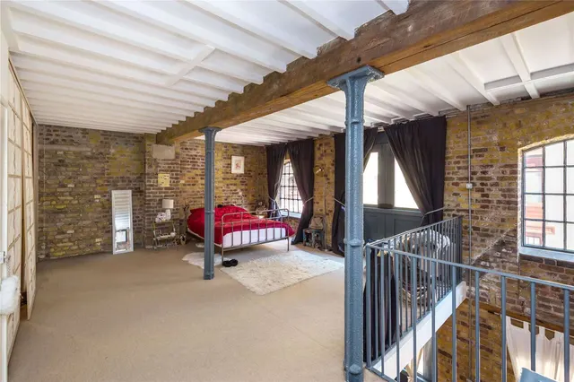 Photo 3 — Execution Dock House, 80 Wapping High Street, London, E1W 2NE