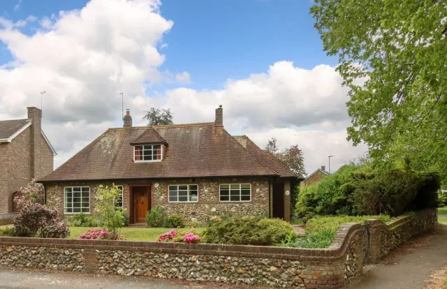 Malmes Croft, Hemel Hempstead, Hertfordshire, HP3 8QX, photo 1