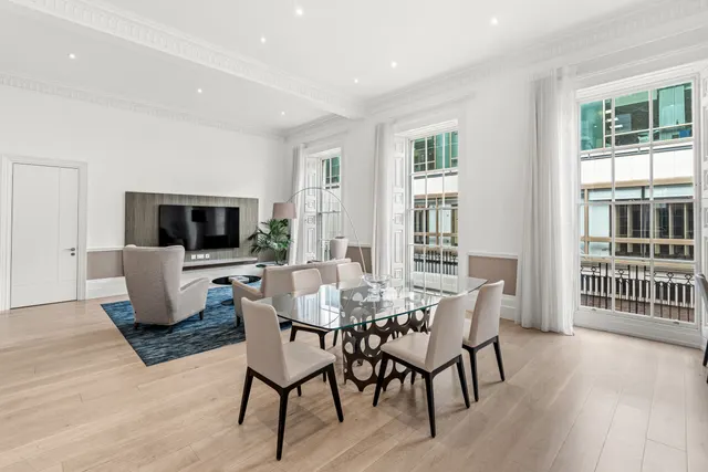 Hertford Street, Mayfair, W1J, photo 3