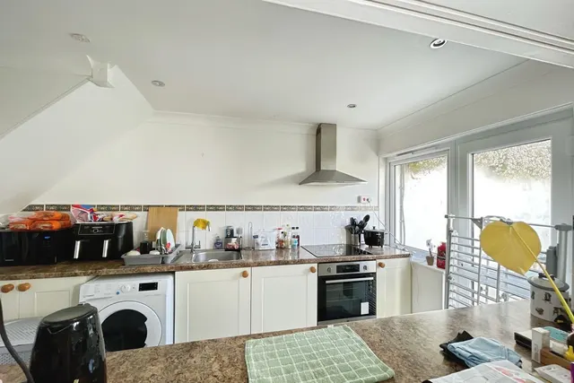 Pendennis Rise, Falmouth, TR11, photo 3