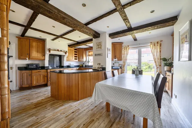 Cunningham Close, West Wickham, BR4, photo 2