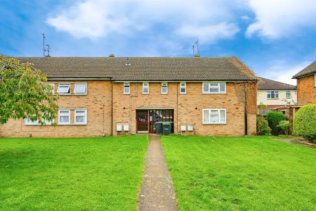 Dewsbury Road, Luton, LU3, photo 1