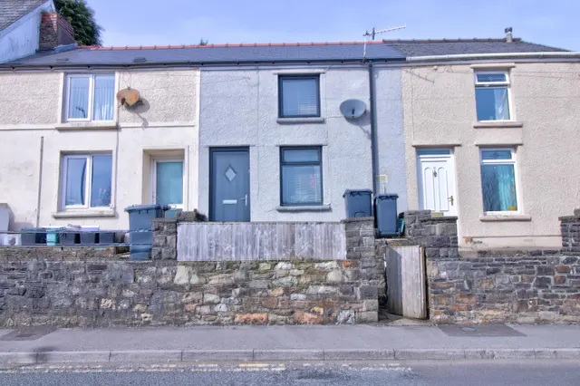 King Street, Ebbw Vale, NP23, photo 1