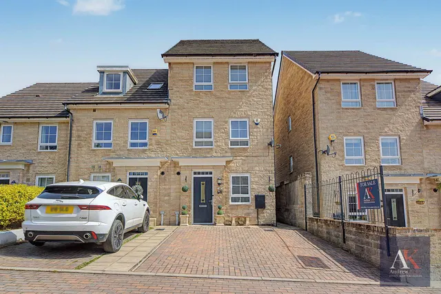 Jute Close Littleborough, Rochdale OL15 9AL, photo 1