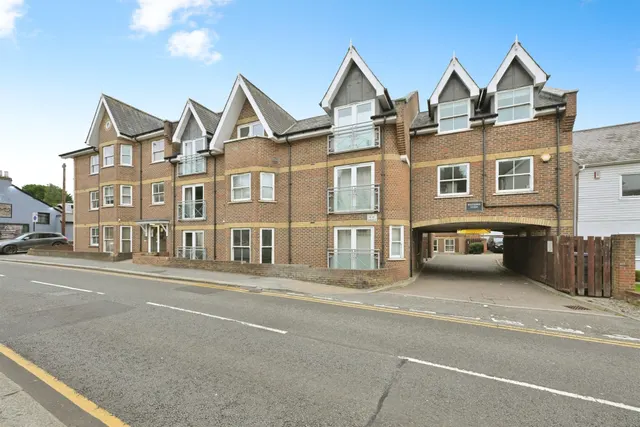 Hadham Road, Bishop's Stortford, photo 1
