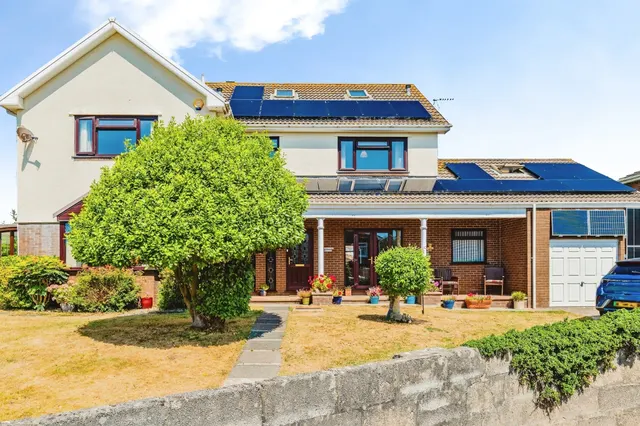 Flatholme Way, Porthcawl, CF36, photo 1