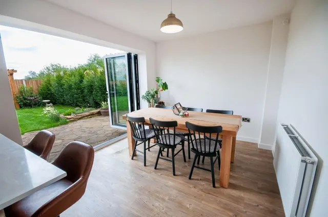Photo 3 — Holcombe Grove, Radcliffe, Manchester, M26 1SE