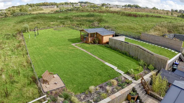 Loveclough Road, Loveclough, photo 2