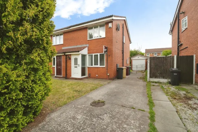 Kilsby Close, Lostock, BL6, photo 1