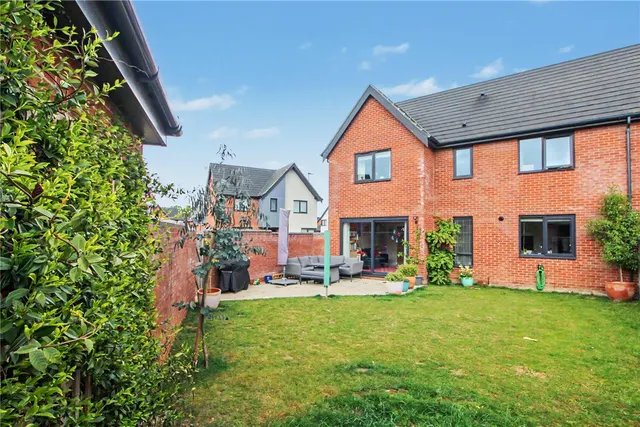 Mentmore Way, Poringland, Norwich, Norfolk, NR14, photo 1