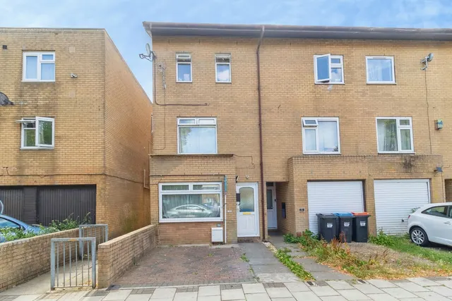Mullion Place, Fishermead, MK6, photo 1