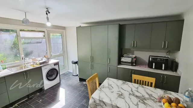Cherry Tree Road, Tunbridge Wells, TN2, photo 2