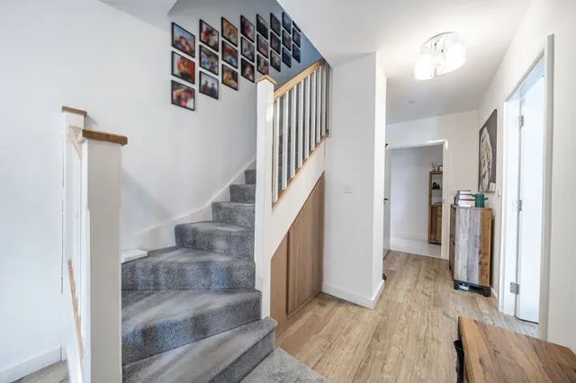 Flat 95, Viscount House, LONDON, photo 1