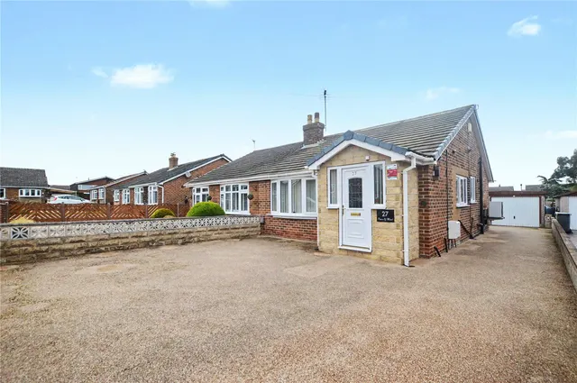 High Ridge Avenue, Rothwell, LS26, photo 1