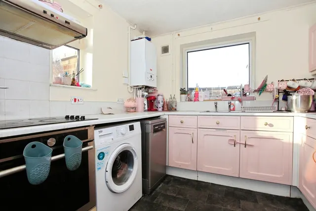 Photo 3 — Wingfield, Orton Goldhay, Peterborough, Cambridgeshire, PE2
