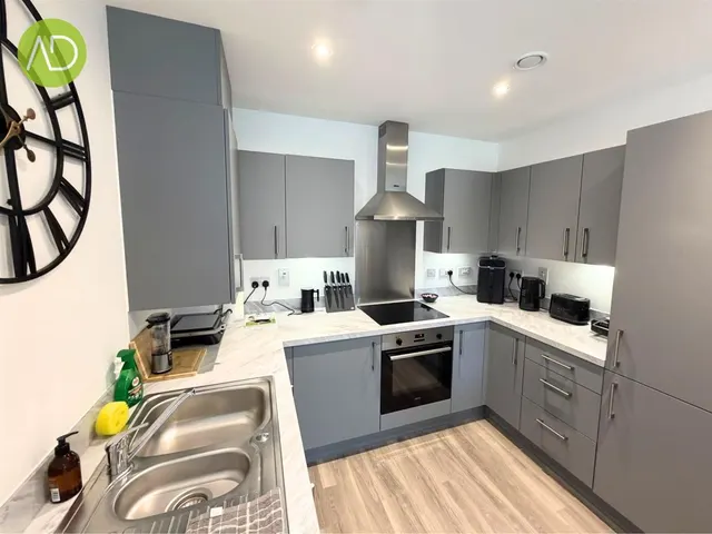 Photo 2 — Eyre Close, Bishop's Stortford CM23 4SA