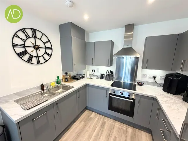 Photo 3 — Eyre Close, Bishop's Stortford CM23 4SA