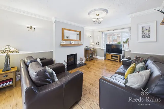Hillcrest Road, Castleford, WF10, photo 2