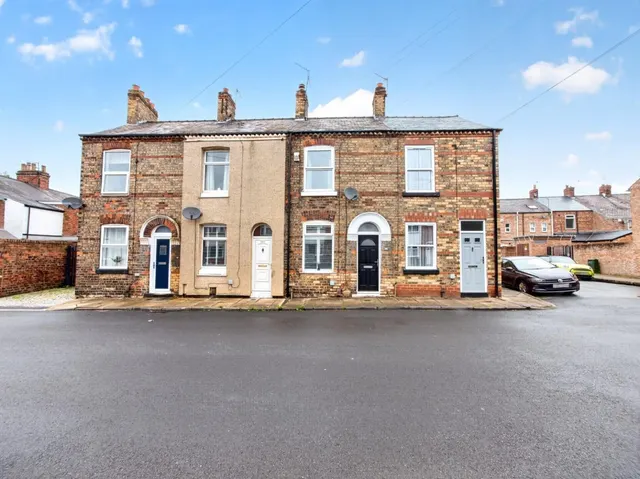Garfield Terrace, York, photo 1