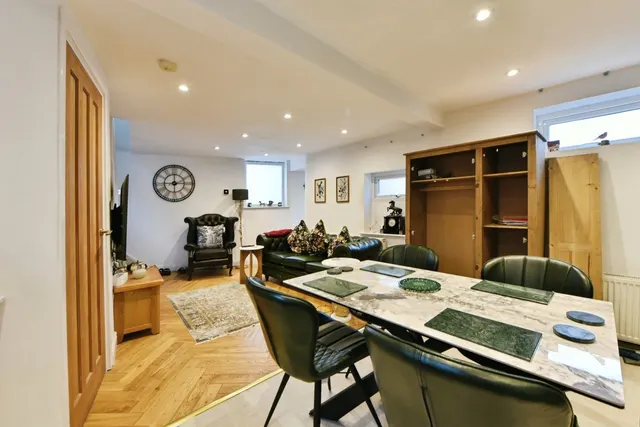 Photo 3 — Hole House Fold, Romiley, Stockport, Greater Manchester, SK6
