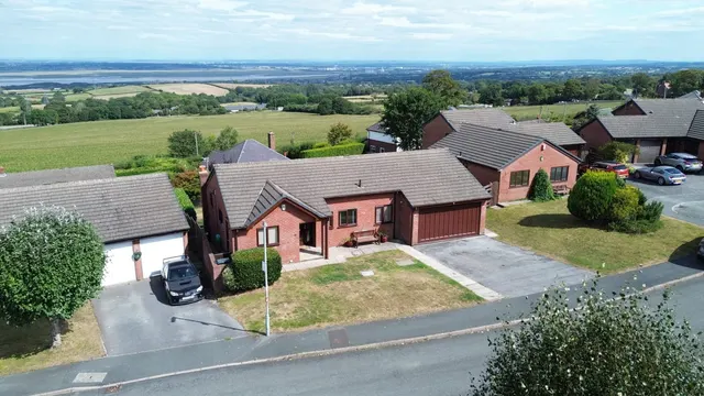 Llys Y Nant, Pentre Halkyn, Holywell, Flintshire, CH8 8LN, photo 1