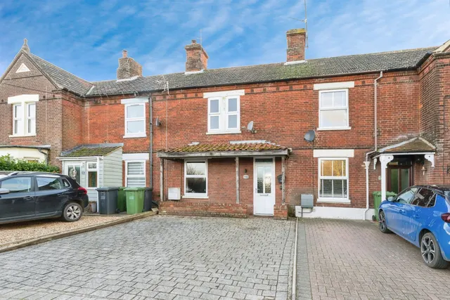 Queens Road, Fakenham, photo 1