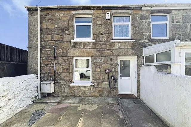 Victoria Street, Camborne, Cornwall, TR14, photo 1