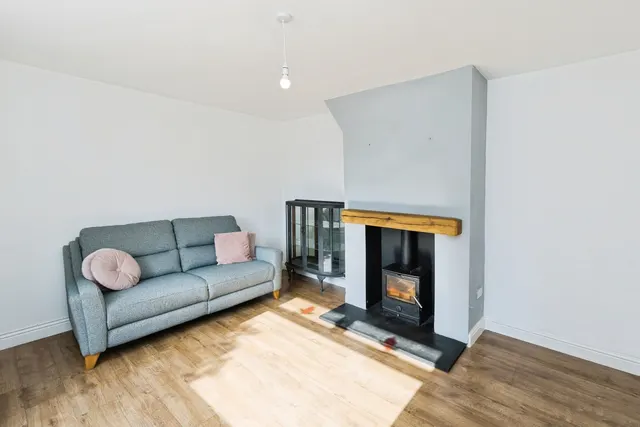 Victoria Road, Chester, CH4, photo 3