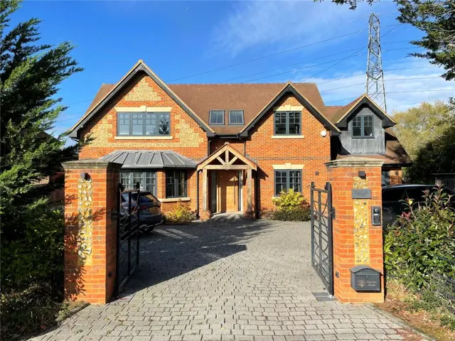 Nelsons Lane, Reading, RG10, photo 1