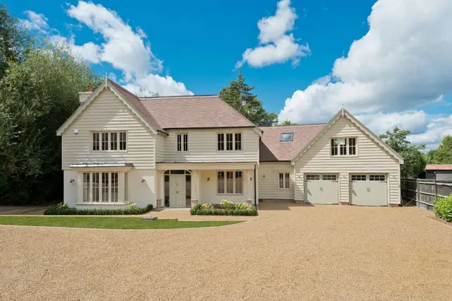 Potters Lane, Send, Woking, Surrey, GU23 7AL, photo 1