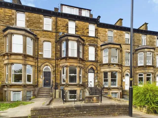 East Parade, Harrogate, HG1, photo 1