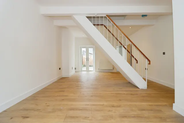 Photo 2 — Cartledge Road, Bristol, Somerset, BS5