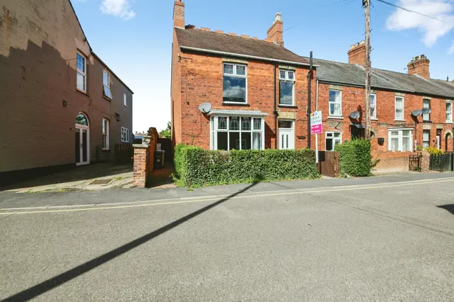 Queen Street, Spilsby, photo 1