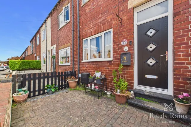 King Street, Normanton, West Yorkshire, WF6, photo 1