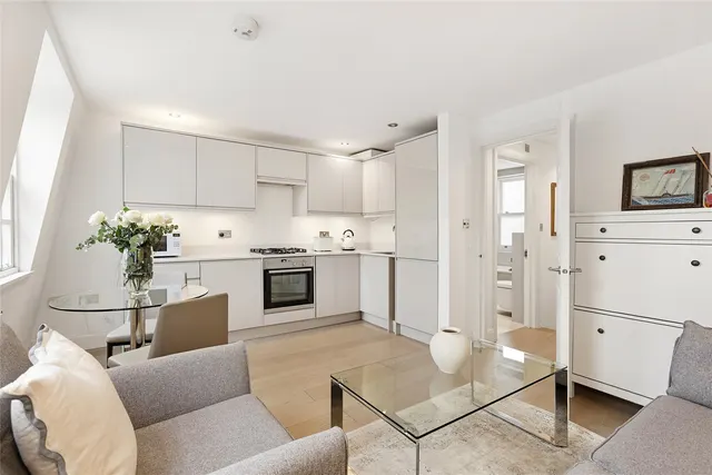Markham Street, London, SW3, photo 1